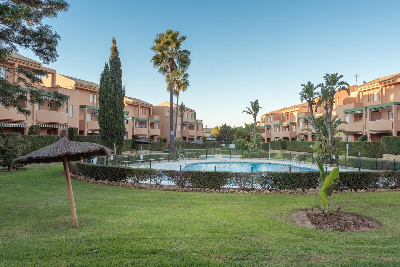 Apartamento Mijares Chiclana de la Frontera Exterior photo